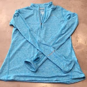 Nike DriFit pullover small like new
